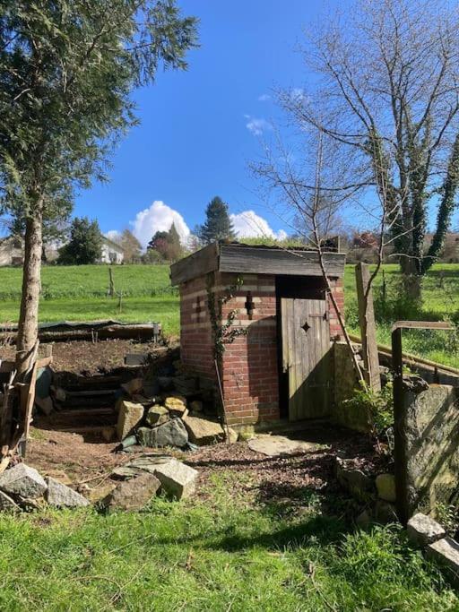 Villa Gite Au Coeur De La Suisse Normande Clécy Exterior foto